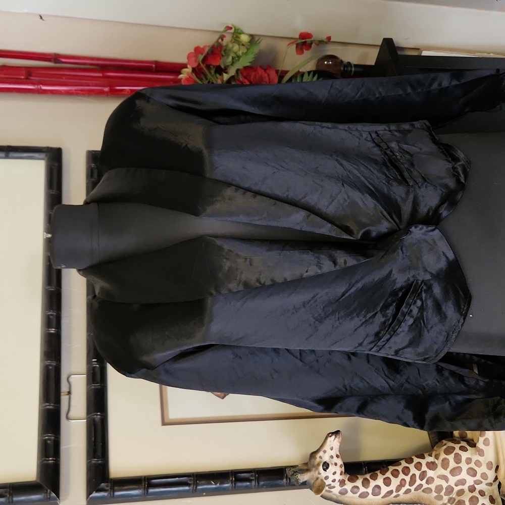 Emmanuelle Tuxedo Stlye Jacket